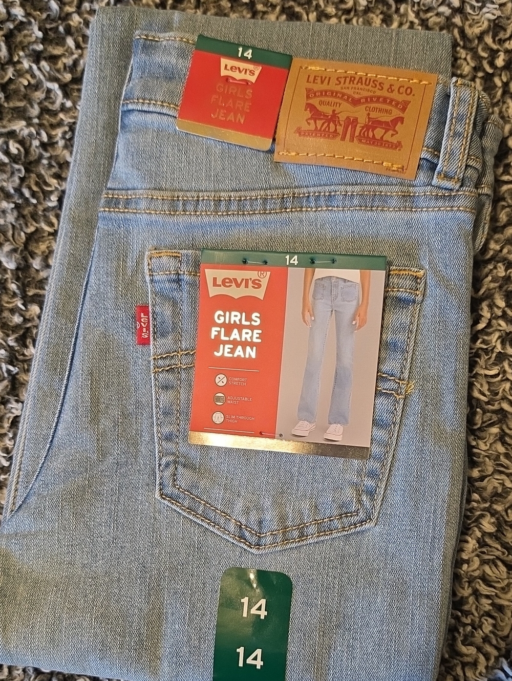 NWT Girls Levi's Flare Jeans